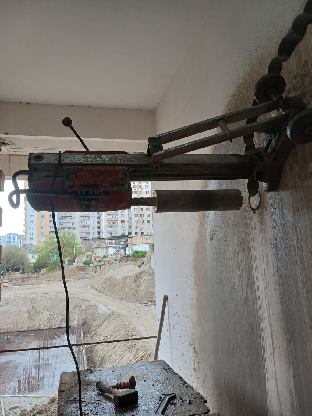 Beton kəsimi və deşmə xidməti - 4