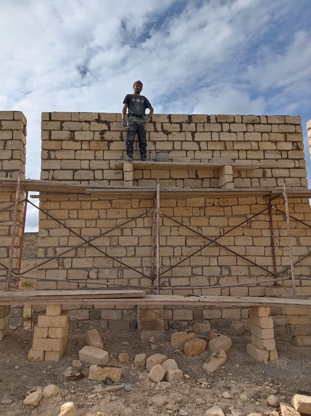 Daş divar hörgüsü və tikinti xidmətləri - 4