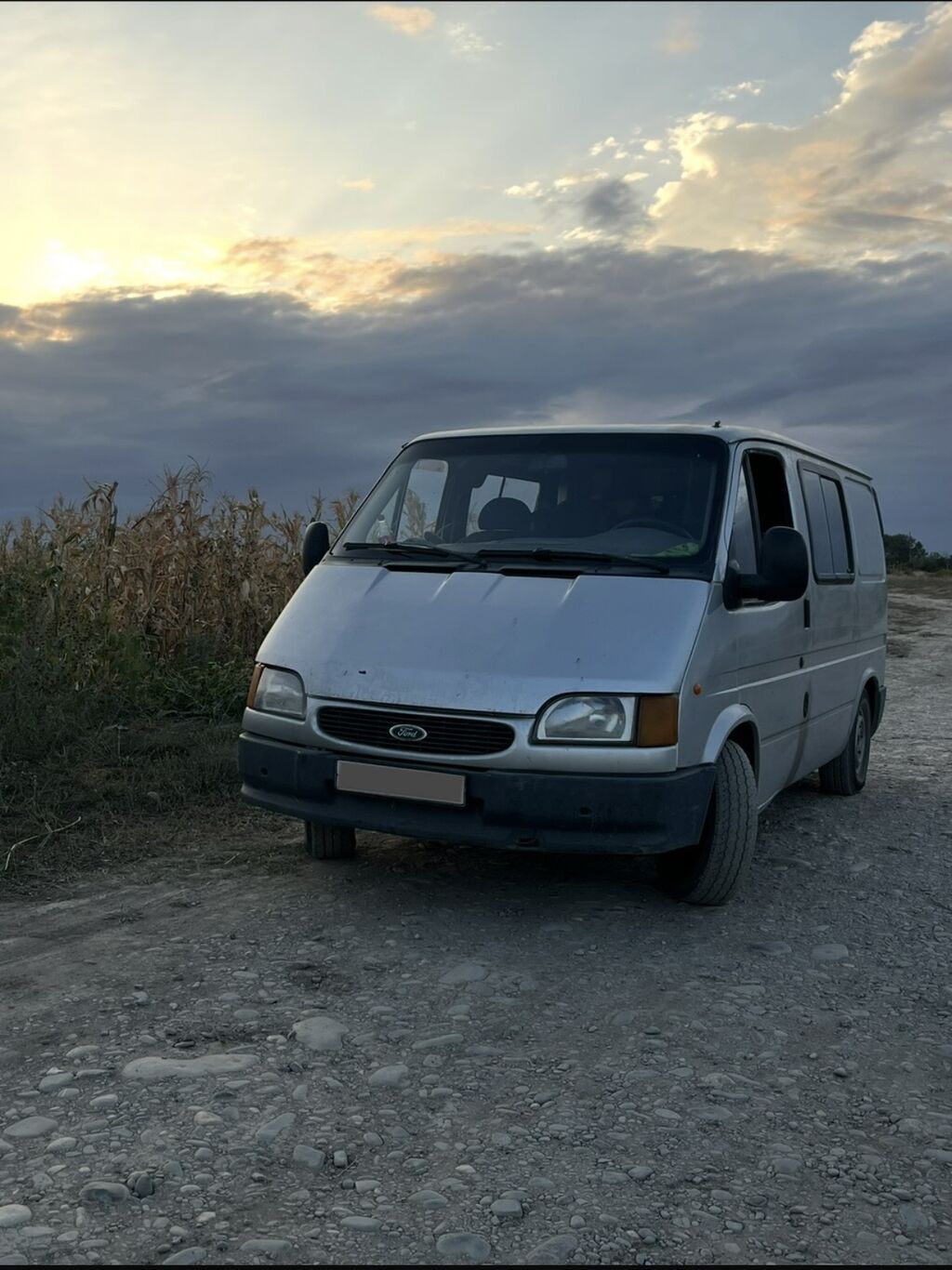 Ford Transit ilə yükdaşıma xidməti - 4