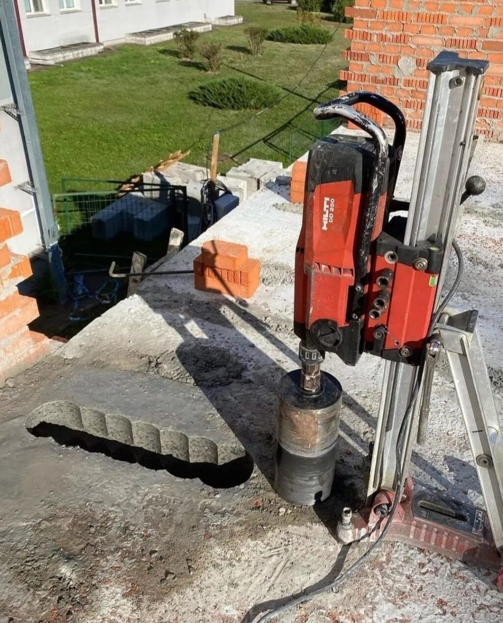Beton kəsimi və deşmə xidməti - 3